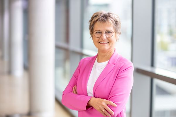 Dr.Julia Pütz
