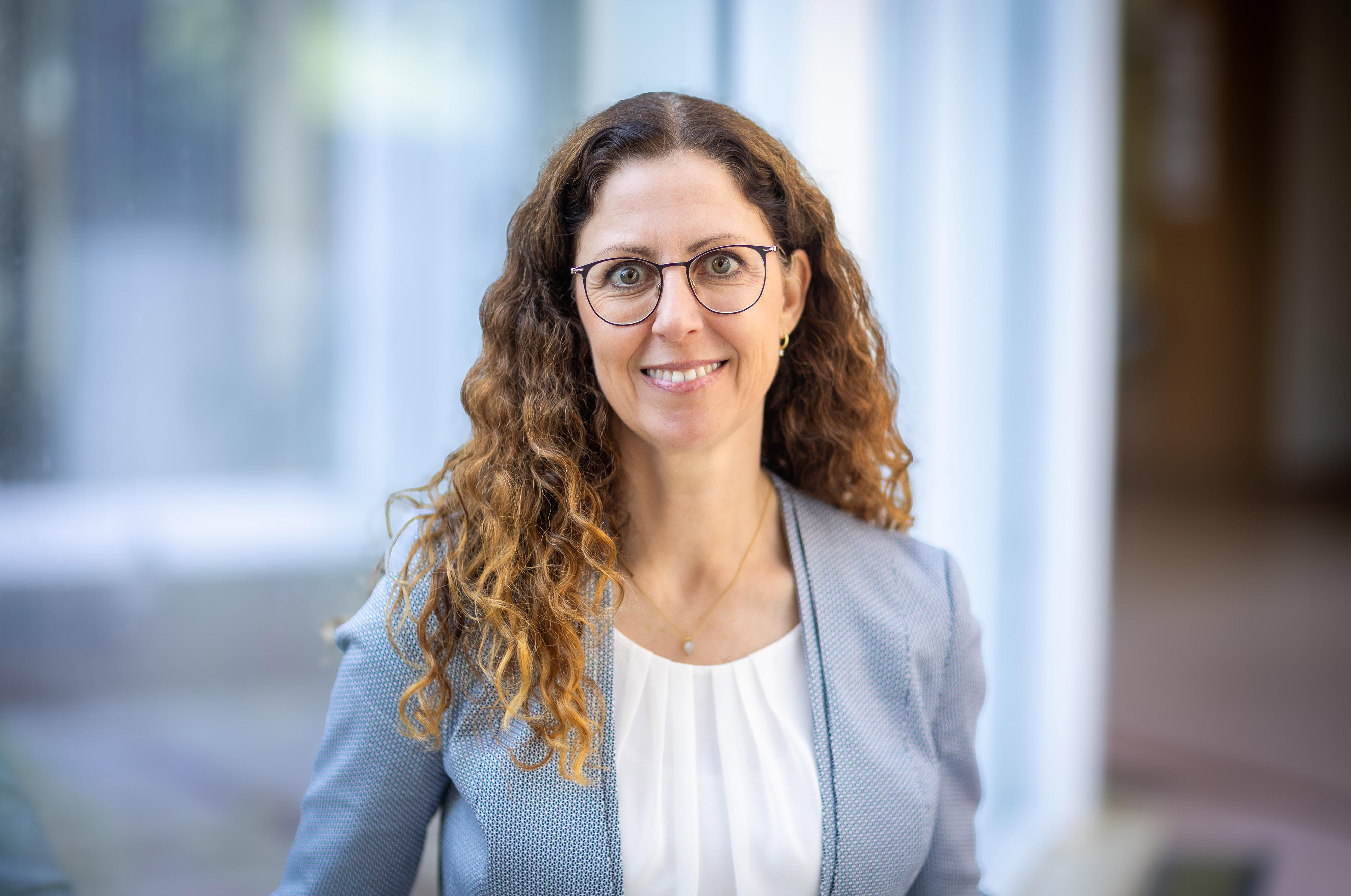 Esther Dimitriadis (IHK)